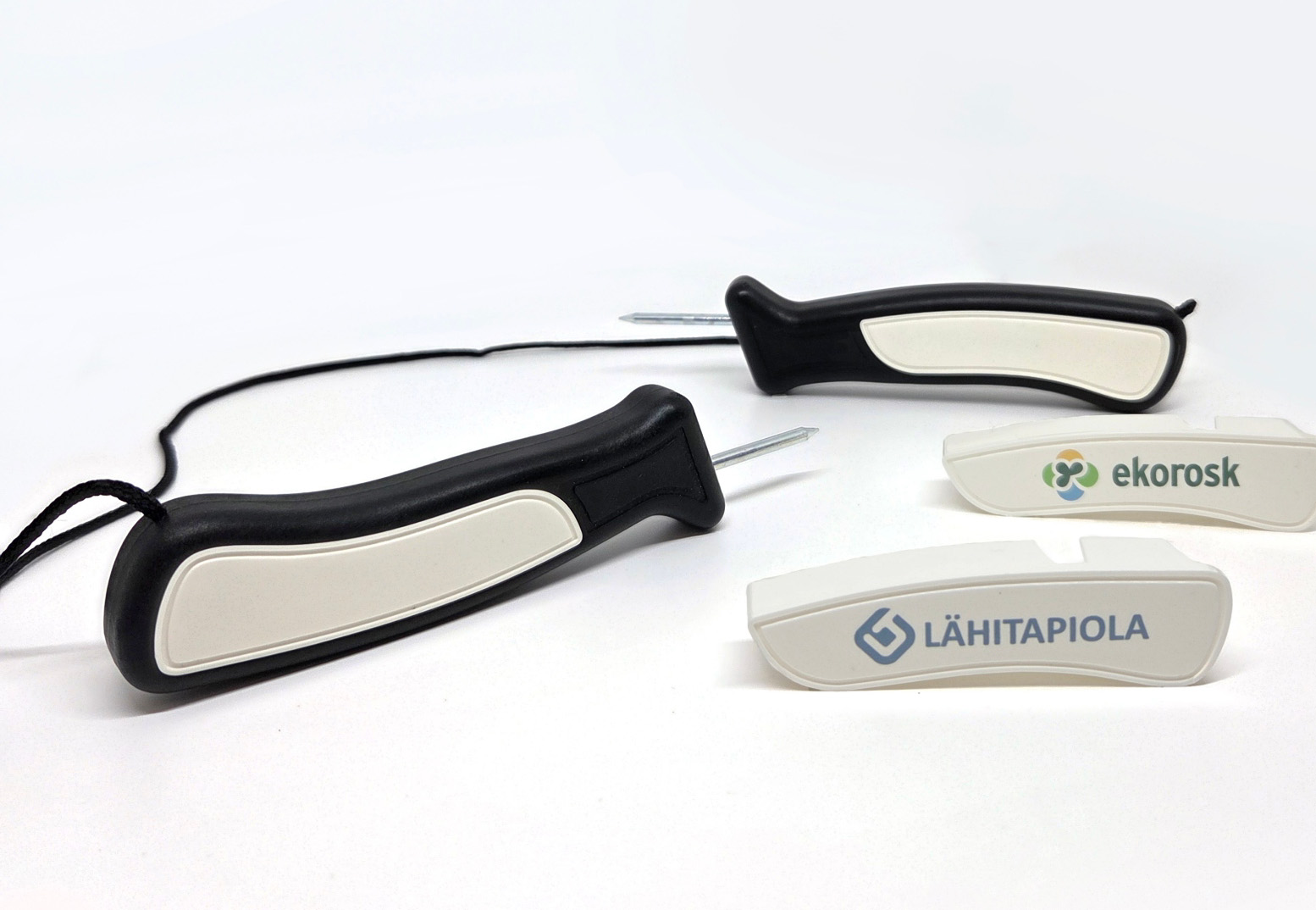 Twist jäänaskalit logolla valmistettu Suomessa.